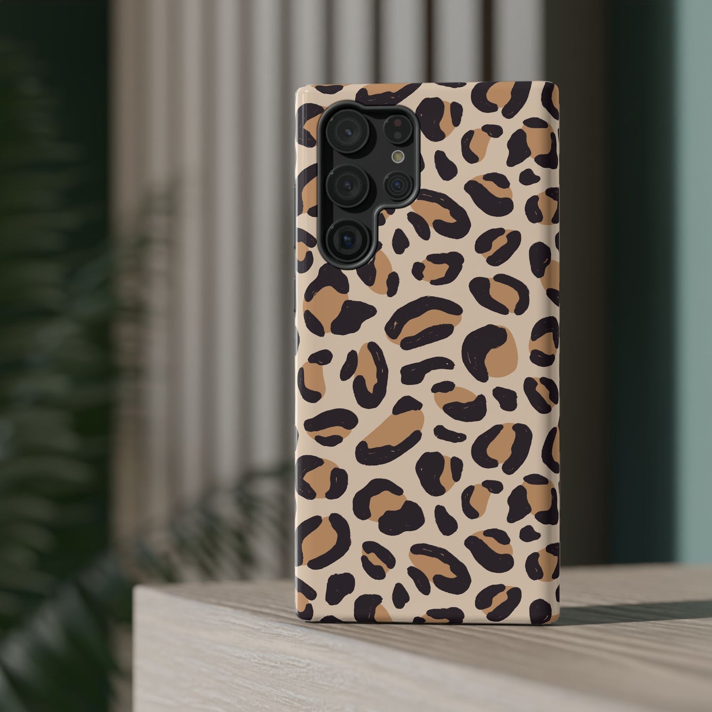 Glam Leopard Print Impact-Resistant Phone Case